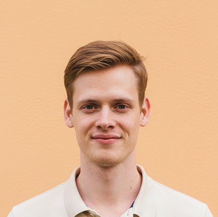 Антон Майоров